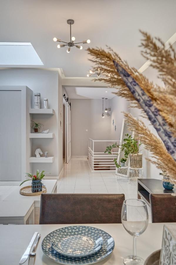 Old Town Luxury Velvet Apartment Rhodes City 外观 照片