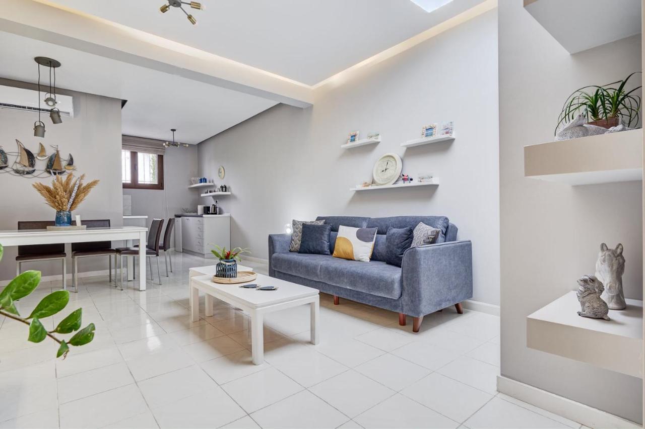 Old Town Luxury Velvet Apartment Rhodes City 外观 照片